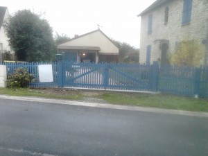 clôture + portail en lames arrondies